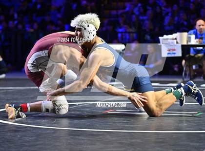 Thumbnail 3 in UIL 6A Championship Finals 126, 132, 138lb photogallery.
