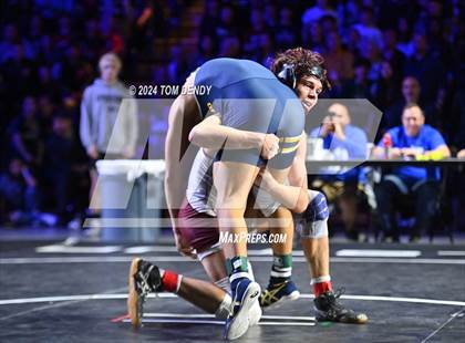 Thumbnail 3 in UIL 6A Championship Finals 126, 132, 138lb photogallery.