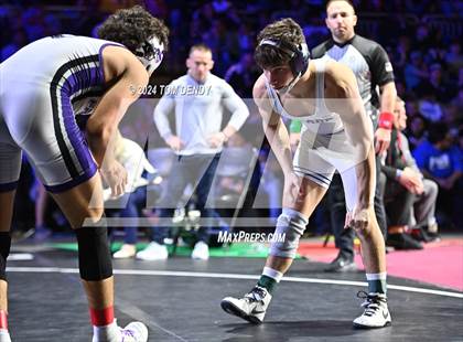 Thumbnail 2 in UIL 6A Championship Finals 126, 132, 138lb photogallery.