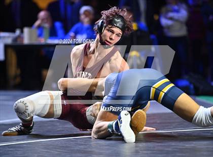 Thumbnail 1 in UIL 6A Championship Finals 126, 132, 138lb photogallery.