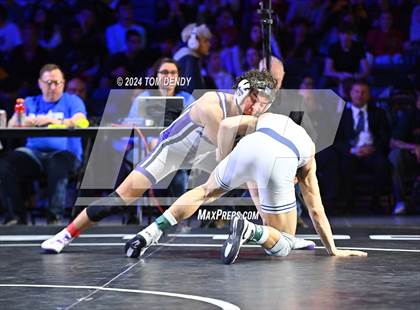 Thumbnail 3 in UIL 6A Championship Finals 126, 132, 138lb photogallery.
