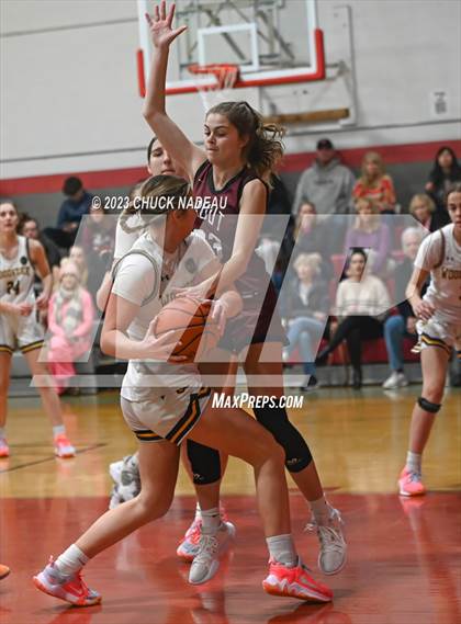 Thumbnail 1 in Prout vs. Woodstock Academy photogallery.