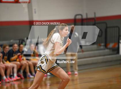 Thumbnail 1 in Prout vs. Woodstock Academy photogallery.