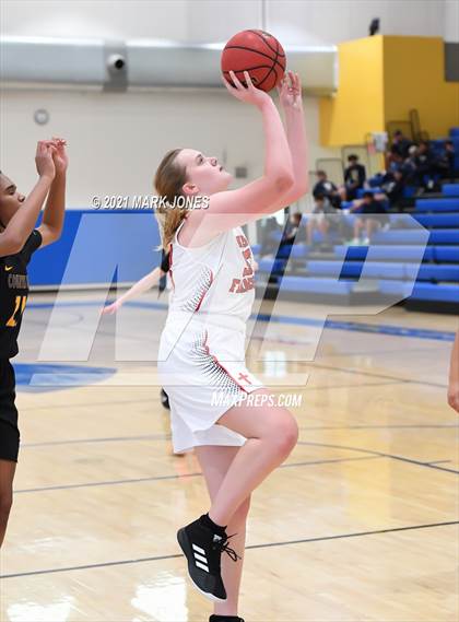 Thumbnail 1 in Valley Lutheran vs. Phoenix Country Day (PCDS Desert Classic - Championship) photogallery.