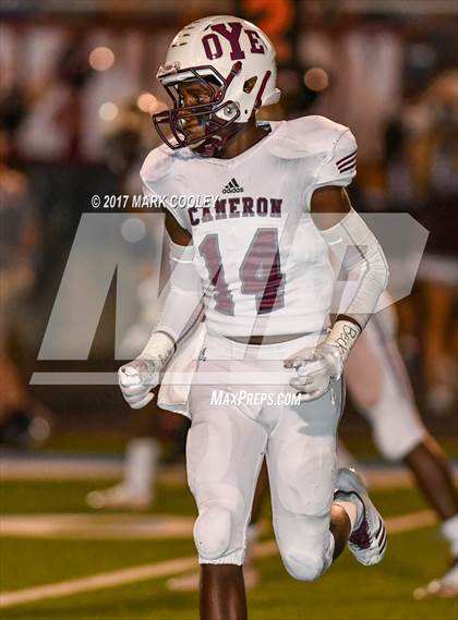 Thumbnail 3 in Cameron Yoe @ China Spring photogallery.
