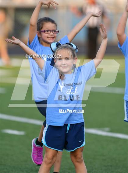 Thumbnail 2 in Cameron Yoe @ China Spring photogallery.