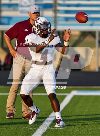 Thumbnail 1 in Cameron Yoe @ China Spring photogallery.