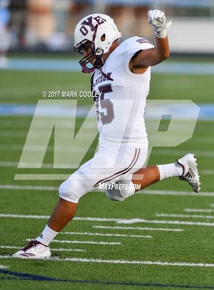 Thumbnail 3 in Cameron Yoe @ China Spring photogallery.