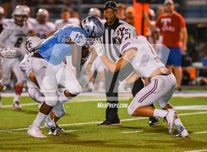 Thumbnail 3 in Cameron Yoe @ China Spring photogallery.