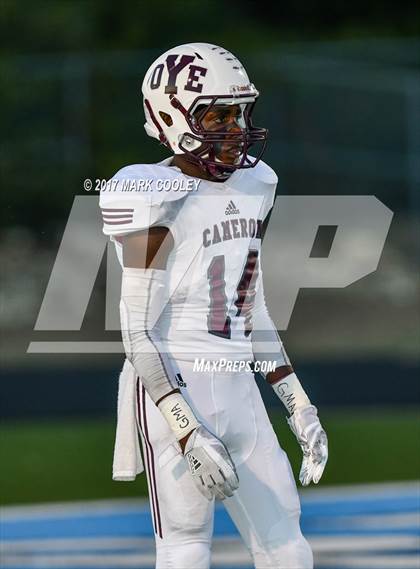 Thumbnail 1 in Cameron Yoe @ China Spring photogallery.