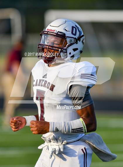 Thumbnail 2 in Cameron Yoe @ China Spring photogallery.