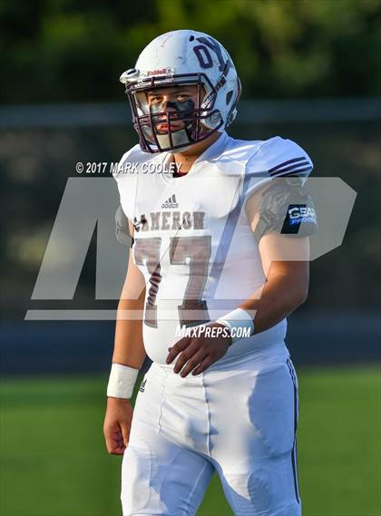 Thumbnail 3 in Cameron Yoe @ China Spring photogallery.