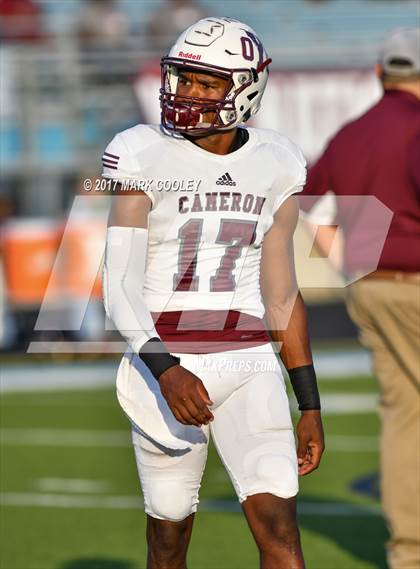 Thumbnail 2 in Cameron Yoe @ China Spring photogallery.