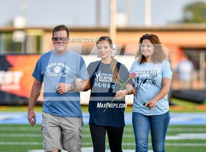Thumbnail 2 in Cameron Yoe @ China Spring photogallery.
