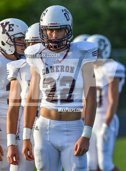 Thumbnail 3 in Cameron Yoe @ China Spring photogallery.