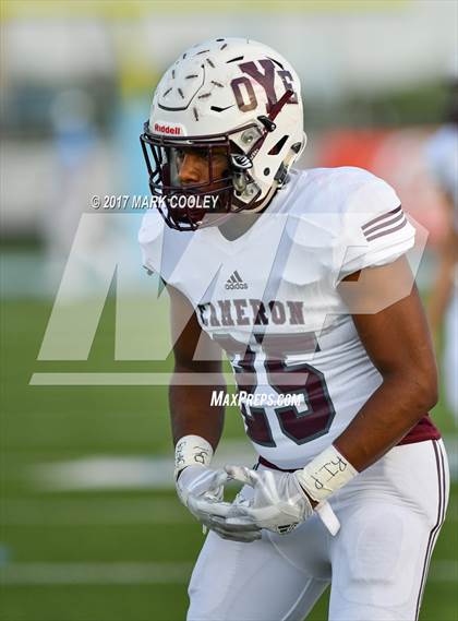 Thumbnail 2 in Cameron Yoe @ China Spring photogallery.