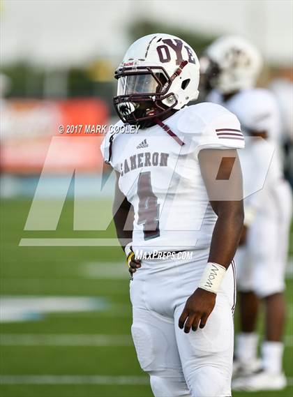 Thumbnail 2 in Cameron Yoe @ China Spring photogallery.