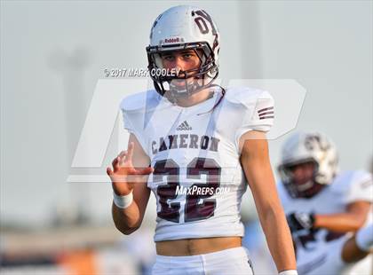 Thumbnail 3 in Cameron Yoe @ China Spring photogallery.