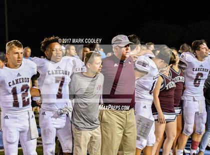 Thumbnail 3 in Cameron Yoe @ China Spring photogallery.