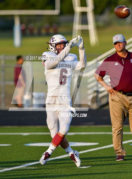 Thumbnail 3 in Cameron Yoe @ China Spring photogallery.
