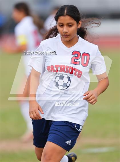 Thumbnail 1 in Independence vs. Sunnyslope photogallery.