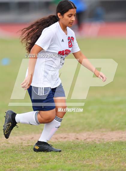 Thumbnail 2 in Independence vs. Sunnyslope photogallery.