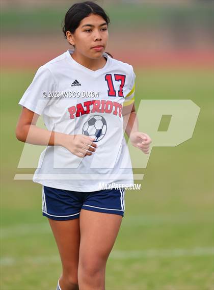 Thumbnail 1 in Independence vs. Sunnyslope photogallery.