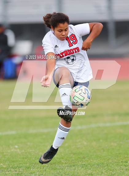 Thumbnail 1 in Independence vs. Sunnyslope photogallery.