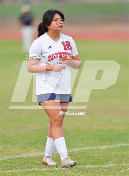 Thumbnail 1 in Independence vs. Sunnyslope photogallery.
