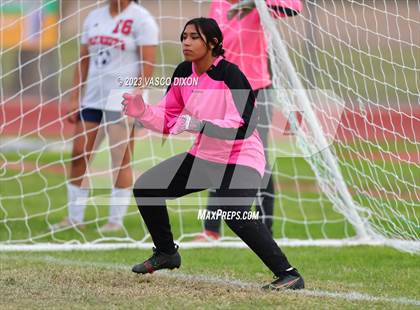 Thumbnail 2 in Independence vs. Sunnyslope photogallery.