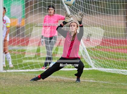Thumbnail 3 in Independence vs. Sunnyslope photogallery.