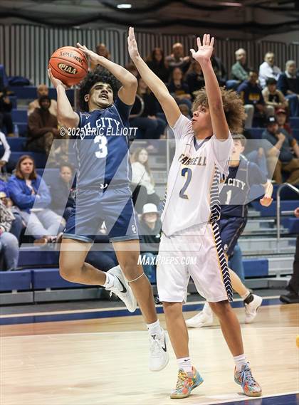 Thumbnail 1 in Oil City vs Farrell (PIAA D10 4A 5th Place) photogallery.