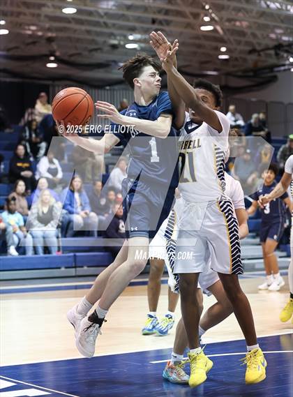 Thumbnail 3 in Oil City vs Farrell (PIAA D10 4A 5th Place) photogallery.