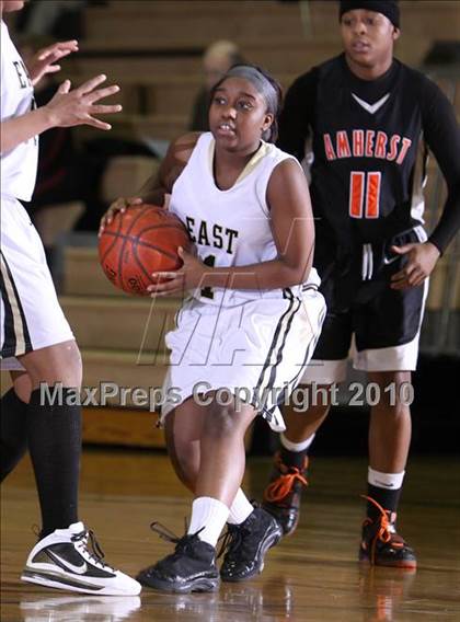 Thumbnail 1 in East vs. Amherst Central (Section VI Class A-2 Semifinals) photogallery.
