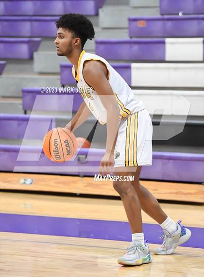 Thumbnail 1 in Northwest Christian vs. Highland Prep (Coyotes Basketball Invitational) photogallery.