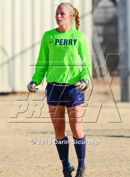 Thumbnail 3 in Perry vs. Skyline (Dobson Mustang Classic) photogallery.