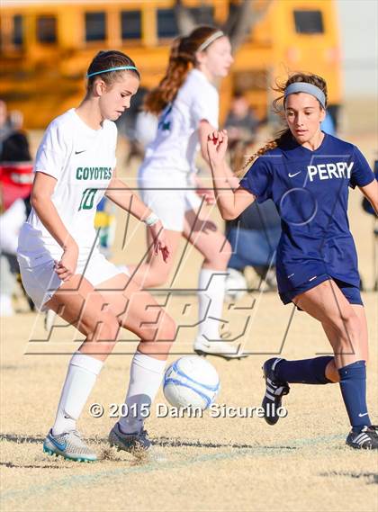 Thumbnail 3 in Perry vs. Skyline (Dobson Mustang Classic) photogallery.