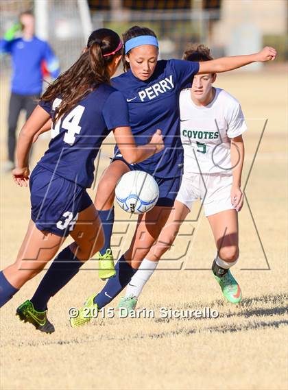 Thumbnail 1 in Perry vs. Skyline (Dobson Mustang Classic) photogallery.