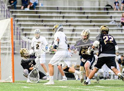 Thumbnail 2 in Islip vs. Pelham Memorial (NYSPHSAA Class C East Semifinal) photogallery.