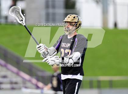 Thumbnail 1 in Islip vs. Pelham Memorial (NYSPHSAA Class C East Semifinal) photogallery.
