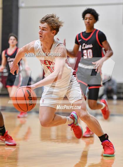 Thumbnail 1 in Chapel Hill vs. Kountze (Holiday Hoops Tournament) photogallery.