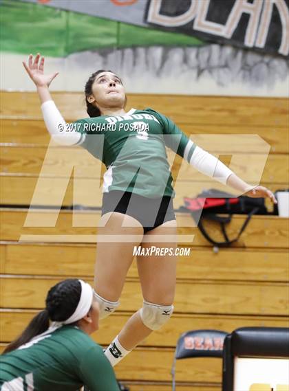 Thumbnail 1 in Dinuba @ Selma photogallery.