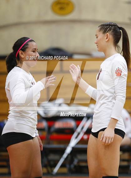 Thumbnail 1 in Dinuba @ Selma photogallery.