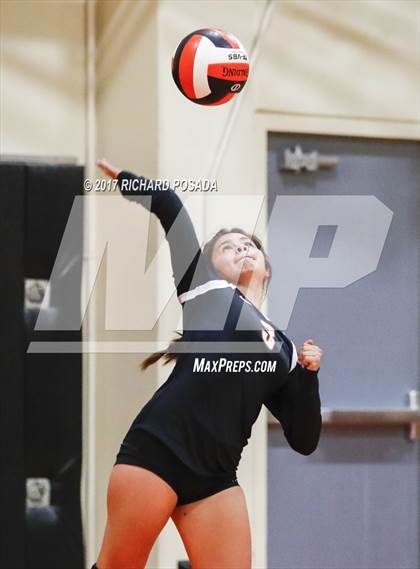 Thumbnail 3 in Dinuba @ Selma photogallery.