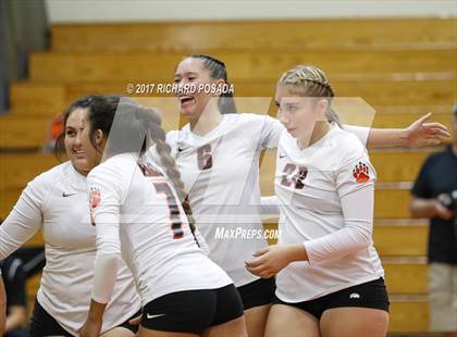 Thumbnail 3 in Dinuba @ Selma photogallery.