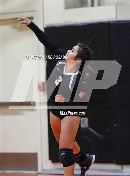 Thumbnail 1 in Dinuba @ Selma photogallery.