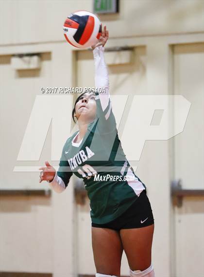 Thumbnail 3 in Dinuba @ Selma photogallery.
