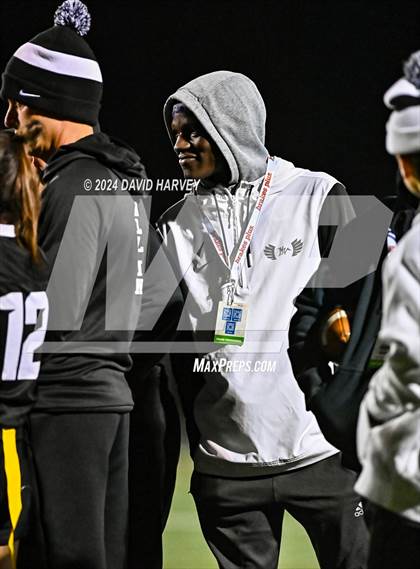 Thumbnail 2 in Flag Football 5A Final Mountain Vista vs Arvada West photogallery.
