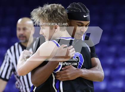 Thumbnail 3 in Georgetown vs Monument Mountain (MIAA Division 4 Final) photogallery.