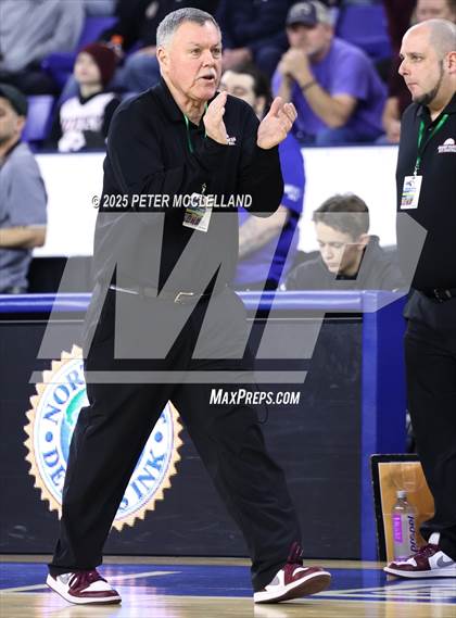 Thumbnail 3 in Georgetown vs Monument Mountain (MIAA Division 4 Final) photogallery.